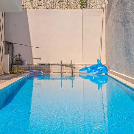 Διαμέρισμα Vera Sehir Merkezinde Deniz Manzarali
